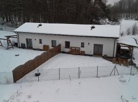 Domki Smokowo – hotel w mieście Gołubie