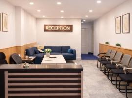 SADA BAHAR hotel near embassy bharakahu ISL, hotel em Islamabad