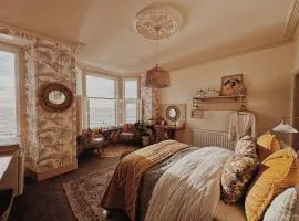 Môr Heli Guest House Criccieth