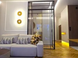 Porto Marina - widok na jezioro z każdego z 3 pokoi, lux, garaż, klima