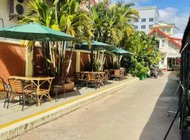 Studebaker Guesthouse