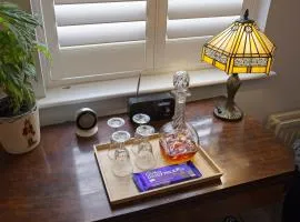 Ground floor well appointed cosy flat in Ludlow