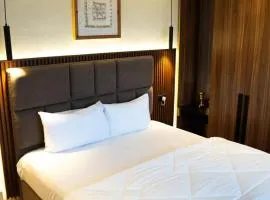 Royal sea View Apartment