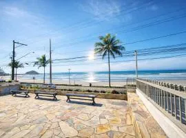 Frente Mar na Praia dos Sonhos - Pé na areia