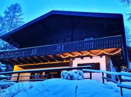 Chalet Alpl - Ferienwohnung Waldblick mit Sauna, Kamin & Whirlwanne, Hotel in Hochrindl