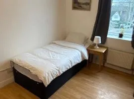 Apartment on egham highstreet