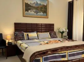 Punya-Chhaya Homestay Near Iskcon & Prem Mandir