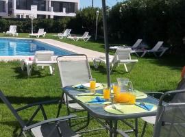 Villa paradise, hotel en Bicas
