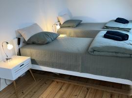 Flot byhus tæt på Lalandia og Femern, hotel em Rødby