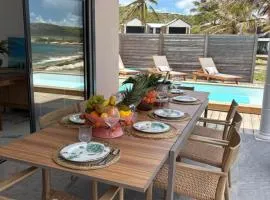 Villa Euphyllia - Luxury Living by the Sea