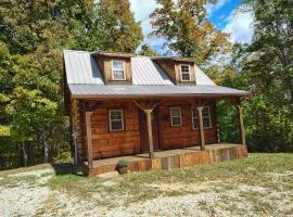 The Hampton - An Amish Built Deluxe Log Cabin