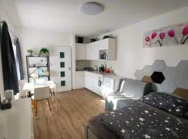 Pretty private Apartment U LABE, self-service check-in 24 l 7