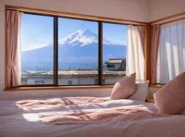 New Open Fuji 蔵 河口湖駅歩いて7分