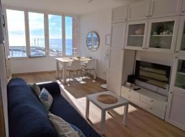 Candela's Beach Port, hotel al Masnou