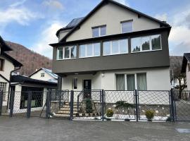 Green Wood, hotel v mestu Azuga