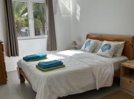 Les Nenuphars, hotel a Midlands Station