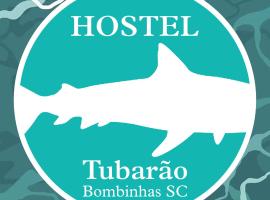 Hostel Tubarão, Hotel in Bombinhas