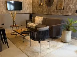 Poblado Walkable Loft - Parking Included