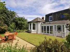 Vine Cottage, 119 South Street, St Andrews, KY16 9UH