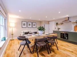 Cathedral Stay - Perfect for large families