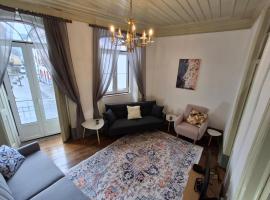 Historic Townhouse, Central Arganil, Casa da Maya, hotel v destinácii Arganil