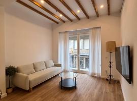 Cuatro Cantillos, Hotel in Aguilar