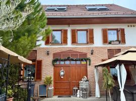 Atkári Vendégház, khách sạn ở Bóly