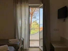 BOUTIQUE RESORT VILLA FRANCA - Hotel for couples with beach service included