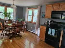 Myles Standish Forest Homestay Private Rooms Near Cape Cod