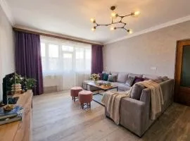 Cozy Nest Dilijan, entire home ,дом целиком,designed by Khi