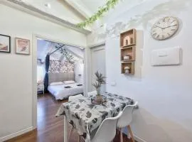 Loggia dei Portici, Mansarda nel Cuore di Treviso