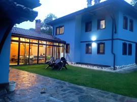 Стаи за гости Царвулджиеви, hotel a Koprivshtitsa