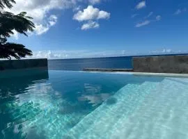 Villa exceptionnelle en bord de mer - SUNSET VILLA