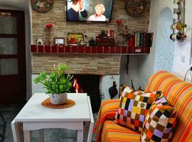 Cueva La Loli, casa r&uacute;stica em Guadix