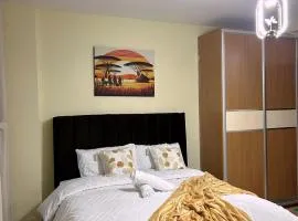 Alyahomes