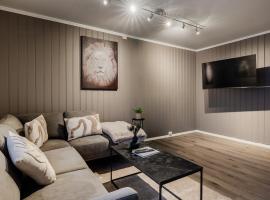 Viesnīca Fauske Central Apartment - Cozy & Walkable pilsētā Fauske