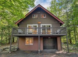 Gunstock Getaway at Lake Winnipesaukee, Close to Mtn and Lake, hotel di Gilford