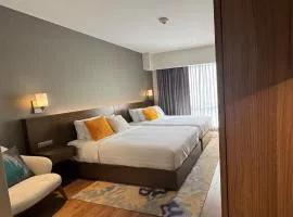 Eleve Suites at Novotel near BGC and Makati