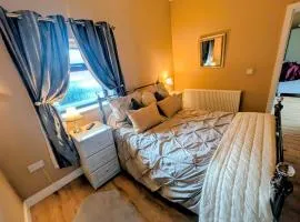 The Stables Cottage with Hot Tub - NO PETS