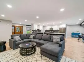 Spacious 5BR Family Home Near ISU & Attractions