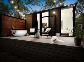 HeartStone Hill by Tiny Away, khách sạn ở Castlemaine