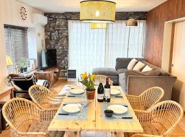 青島神社近く 一階2ldk貸切 最大六名様まで 暮らすように滞在, pezsgőf&uuml;rdővel rendelkező sz&aacute;lloda Mijazakiban