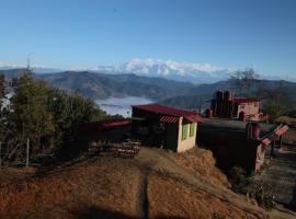 Traveller Hive Kasar Devi، مكان تخييم فخم في المورا