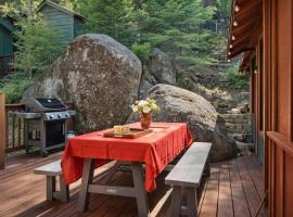 Lewis Creek cabin near Yosemite king beds, Hotel in Oakhurst