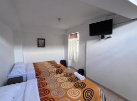 Casa Alojamiento 24, hotel Huarazban