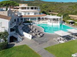 Conca Verde में, होटल ISA - Hotel with swimming pool in Conca Verde just 100 mt from the sea