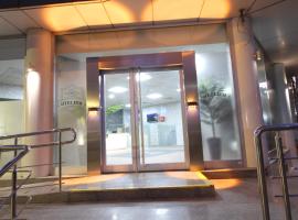 Royal İnn Bornova, hotel em Burunabat