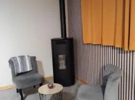 Gîte cosy 6 personnes, avec jardin en Normandie, proche des plages du débarquement et du Mont Saint-Michel