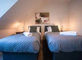 Spacious Luxurious Serviced Accommodation 2