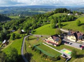 Penzion Hamštejn, khách sạn ở Koberovy